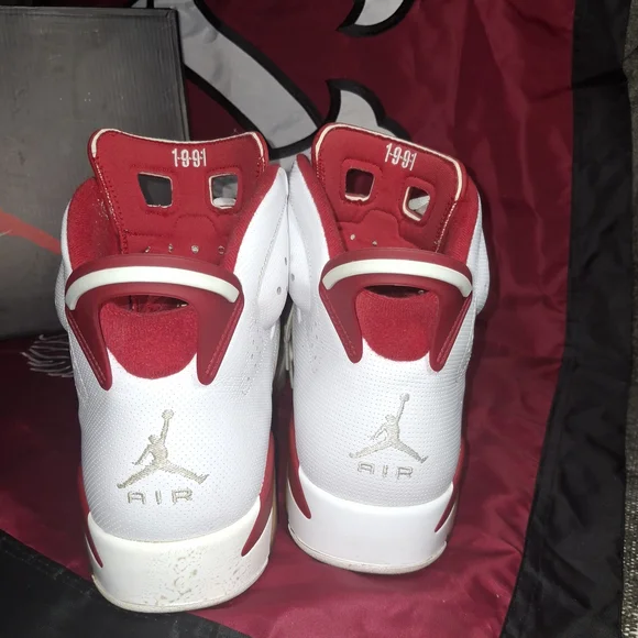  Nike Air Jordan VI 6 Retro Alternate White Grey Red - Picture 3 of 9